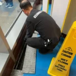 Cleaning heating installation and air ventilation in Manhattan tourist attraction